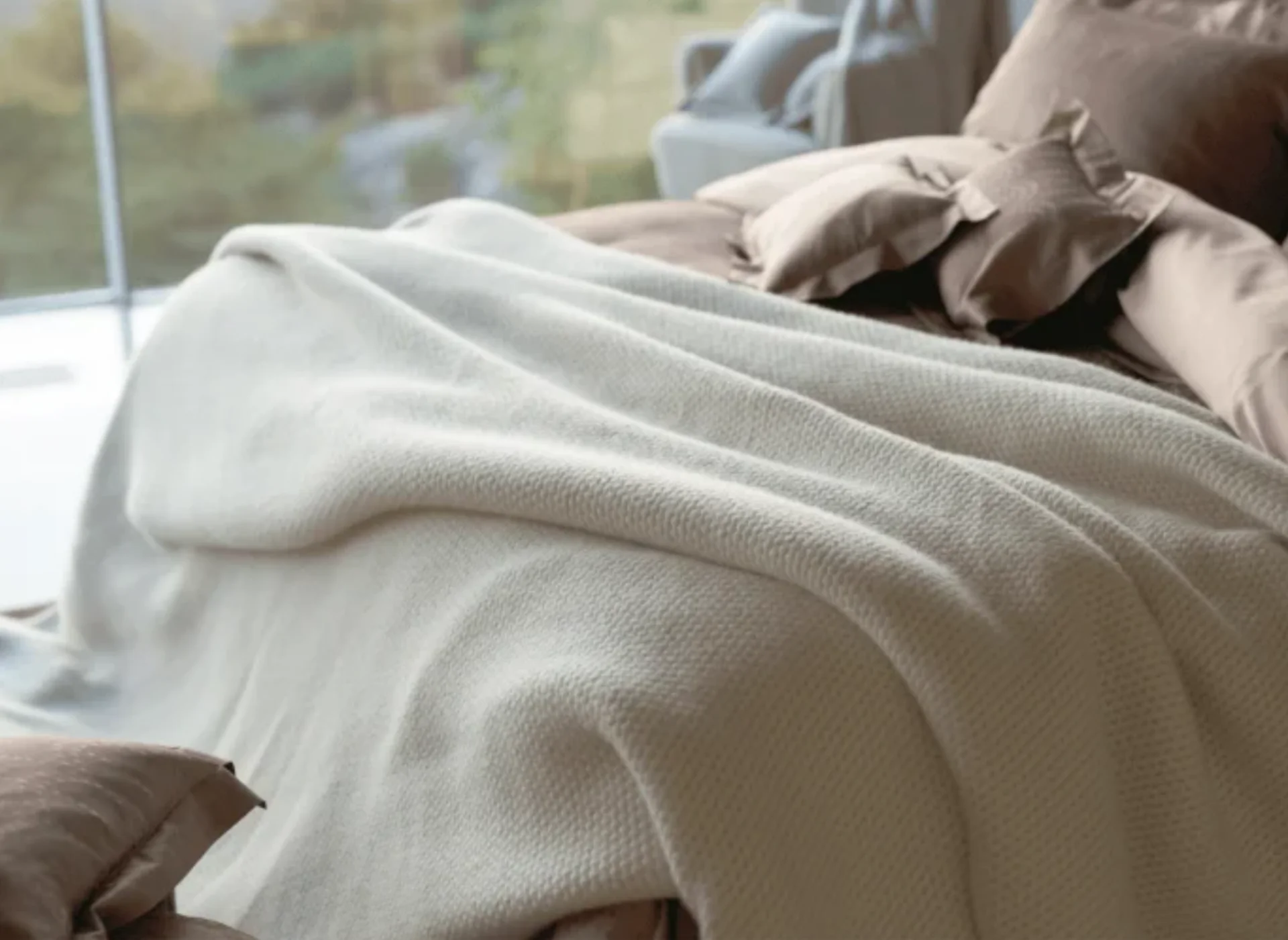 Mohair merino and silk throws placeholder