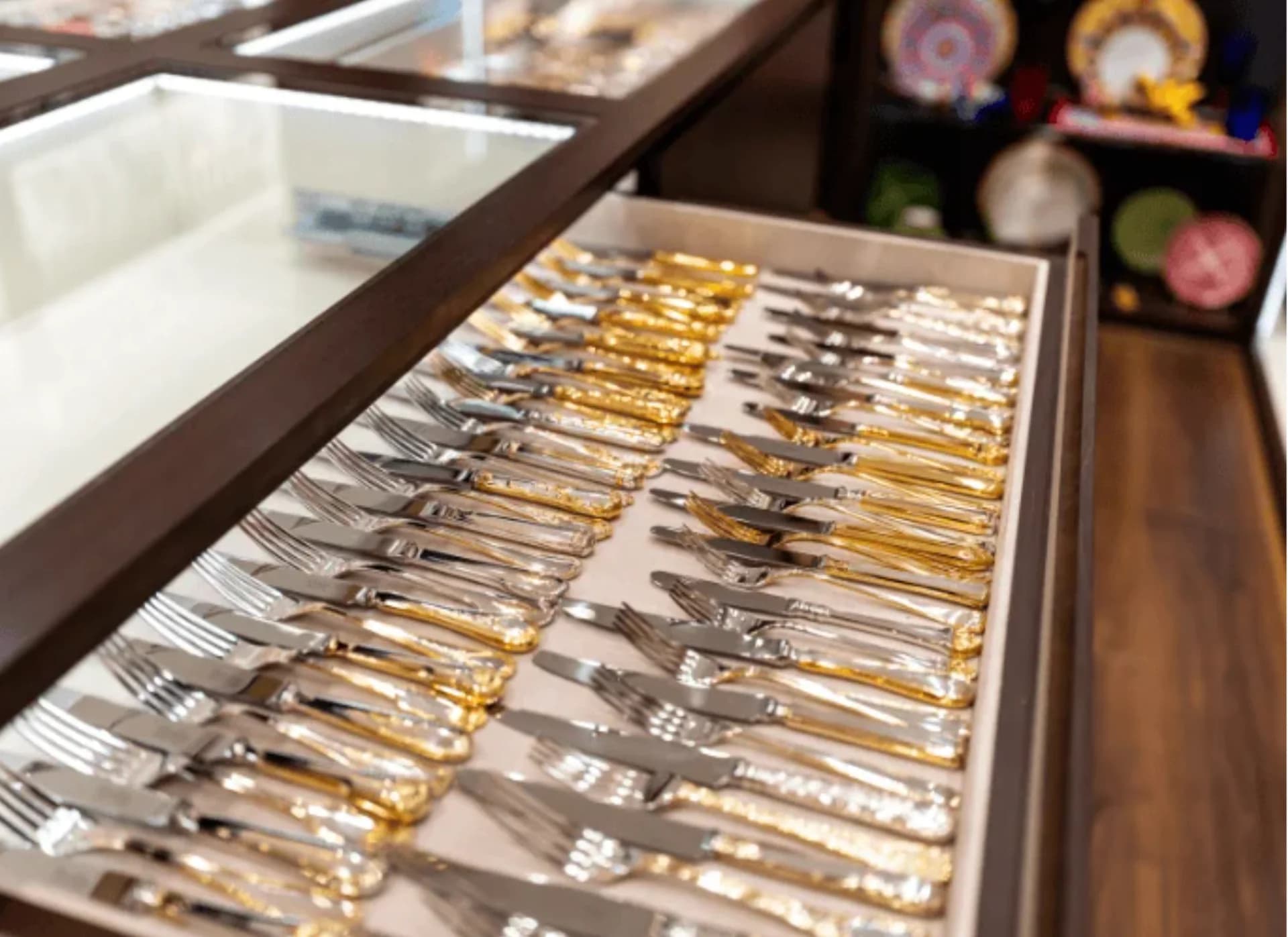 Precious metals cutlery placeholder