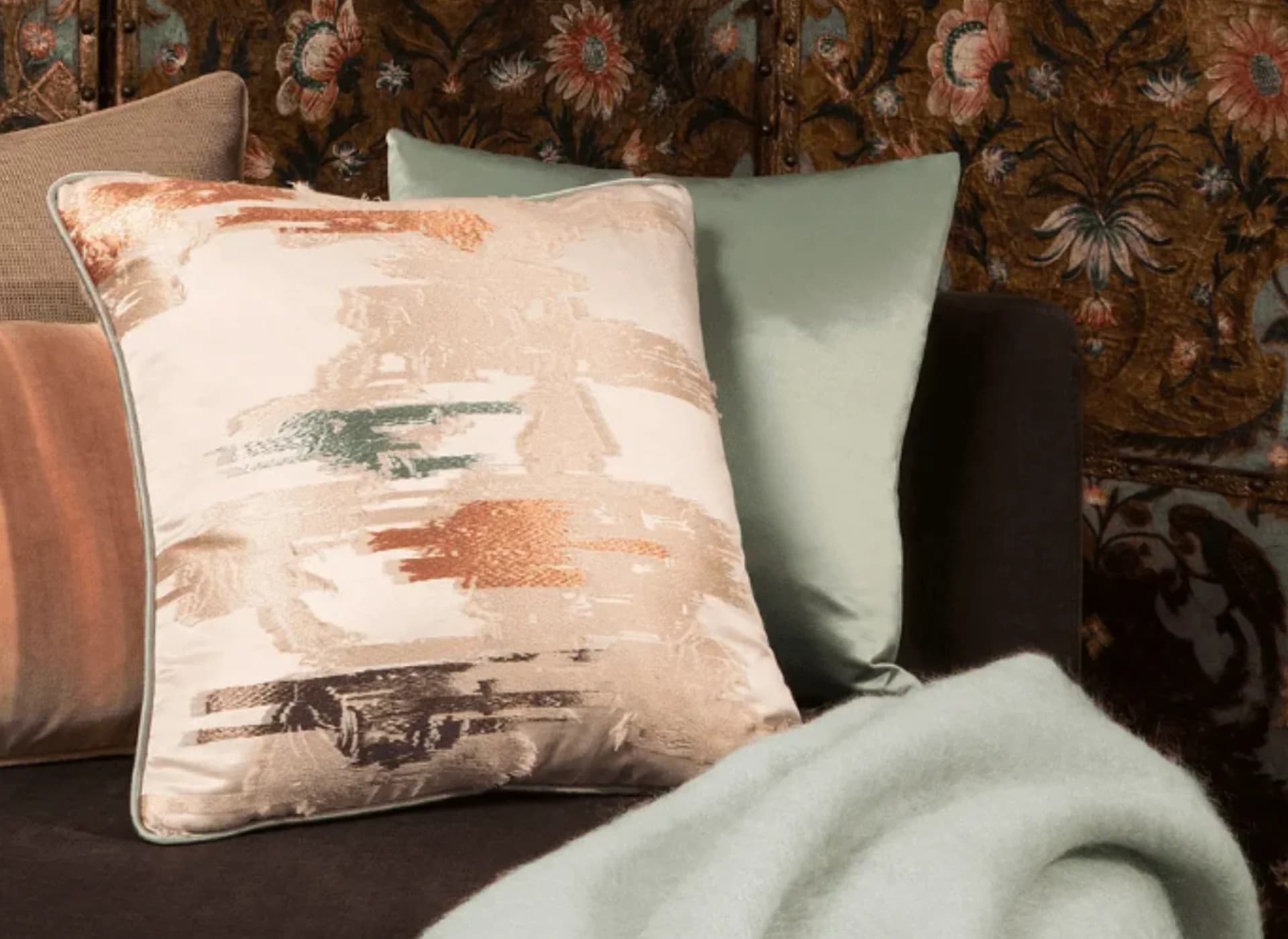 Decorative cushions placeholder